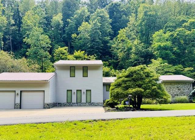 Property at 171 Verne Horne Dr, Staffordsville, KY 41256, 3 beds, 2.5 baths