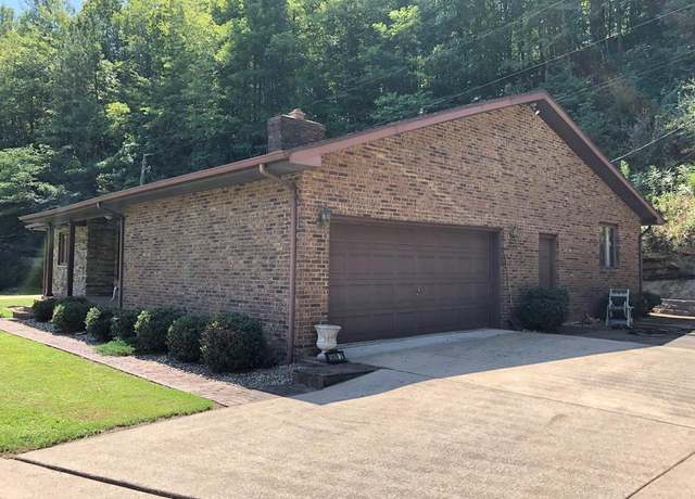 Property at 5509-2 Hurricane Rd, Pikeville, KY 41501, 3 beds, 2.5 baths