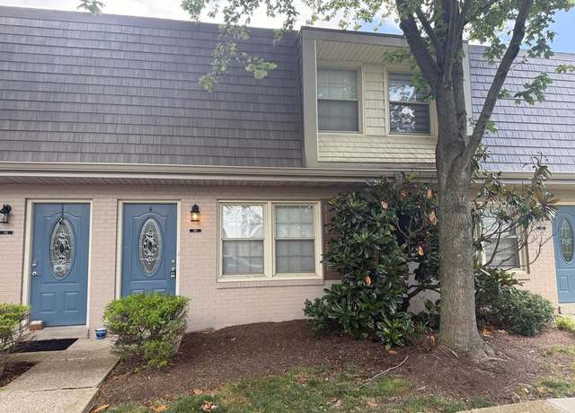 Property at 188 Regency Point Path, Lexington, KY 40502, 2 beds, 2 baths
