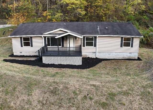 Property at 17 Kimberly Ln, Hazard, KY 41701, 3 beds, 2 baths