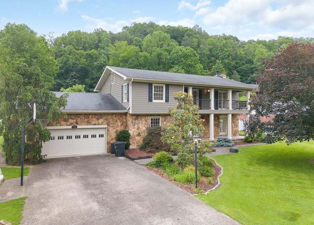 Property at 664 Lakeside Dr, Jackson, KY 41339, 5 beds, 3 baths