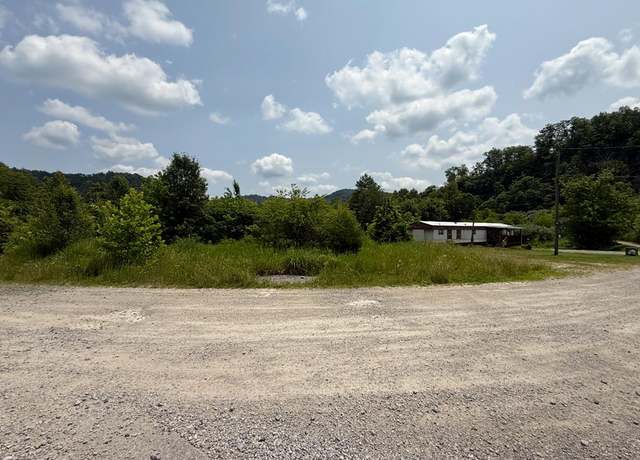 Property at 1 Davis Rd, Pikeville, KY 41501