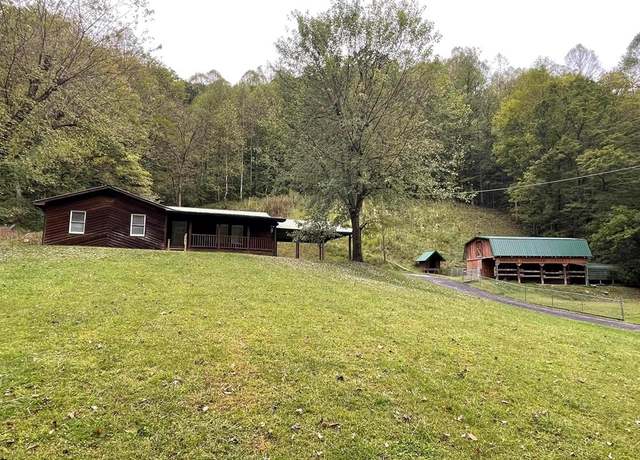 Property at 2307 Pinsonfork Rd, Mcandrews, KY 41543, 3 beds, 2 baths