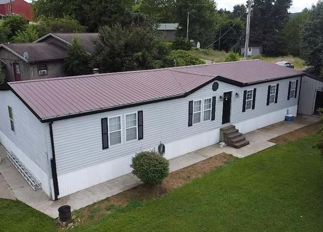 Property at 39 Superior Rd, Salyersville, KY 41465, 3 beds, 2 baths