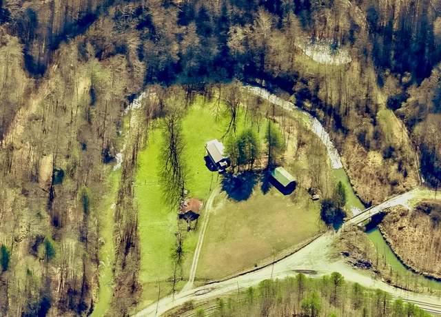 Property at 1439 Middle Fork of Wolf Crk, Pilgrim, KY 41250, 2 beds, 1 bath