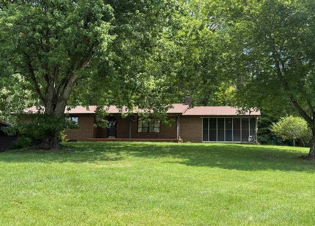 Property at 44 Flat Gap Dr, Flat Gap, KY 41219, 3 beds, 2.5 baths