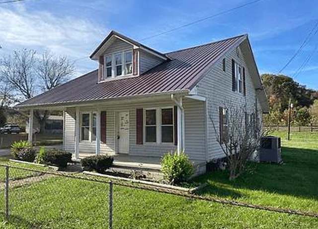 Property at 641 S Clay Ave, West Van Lear, KY 41268, 3 beds, 1 bath