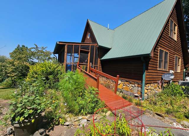 Property at 1186 Dry Ridge Rd, Adams, KY 41201, 3 beds, 2.5 baths