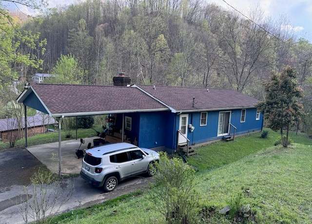 Property at 228 Weddington Holw, Pikeville, KY 41501, 3 beds, 2 baths