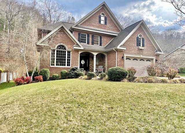 Property at 147 Cedar Hills Dr, Pikeville, KY 41501, 4 beds, 3 baths