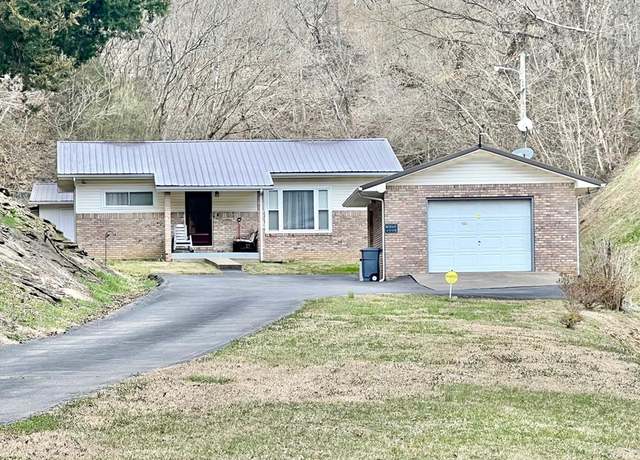 Property at 2856 East Shelbiana Rd, Pikeville, KY 41501, 3 beds, 1 bath