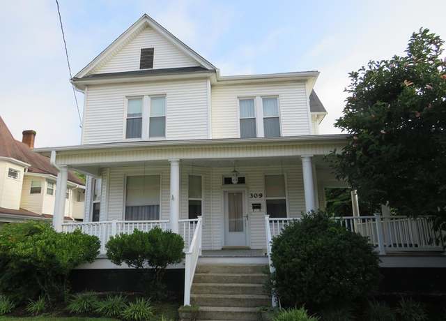 Property at 309 Third St, Paintsville, KY 41240, 5 beds, 2 baths