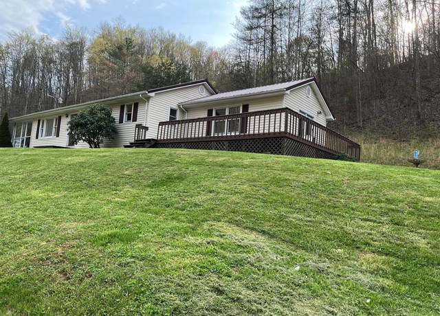 Property at 179 N Walters Br, Williamsport, KY 41271, 3 beds, 1.5 baths