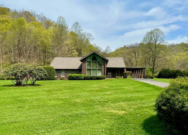 Property at 2920 Ky Rt 1426, Dana, KY 41615, 6 beds, 3 baths