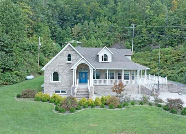 Property at 22250 East Big Creek Rd, Huddy, KY 41535, 4 beds, 4 baths