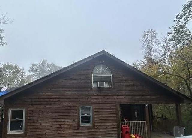 Property at 101 Trace Hill Rd, Buckhorn, KY 41721, 3 beds, 1 bath