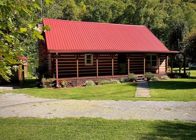 Property at 684 Marrowbone Creek Rd, Elkhorn City, KY 41522, 3 beds, 1.5 baths