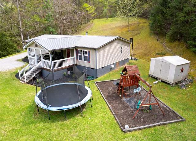 Property at 447 Harrison Newsome Branch Rd, Pikeville, KY 41501, 3 beds, 2 baths