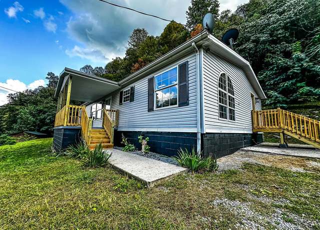 Property at 22125 Card Mountain Rd, Mouthcard, KY 41548, 3 beds, 2 baths