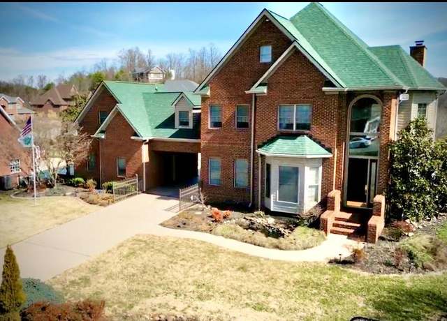 Property at 105 Mountainview Ct, Pikeville, KY 41501, 4 beds, 4.5 baths
