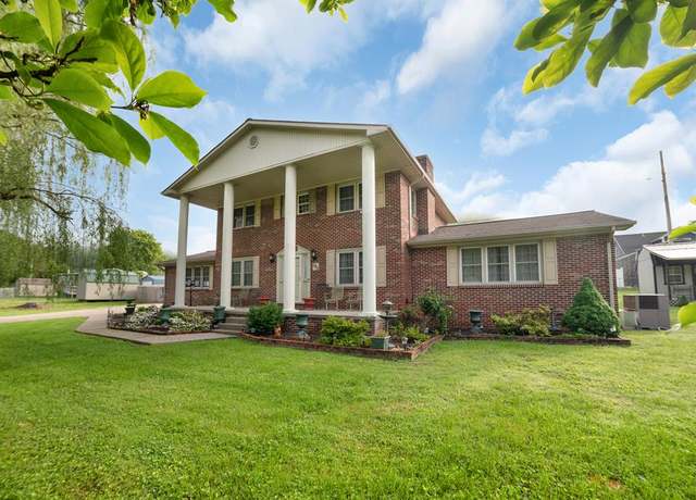 Property at 190 N Clay Ave, West Van Lear, KY 41268, 3 beds, 3 baths