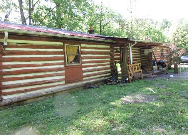 Property at 626 Daniels Branch Rd, Sitka, KY 41255, 2 beds, 1.5 baths