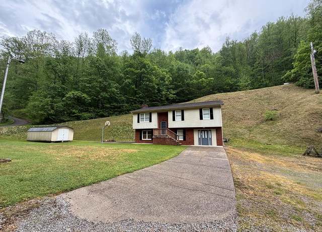 Property at 310 Daniels Br, Pikeville, KY 41501, 3 beds, 2 baths