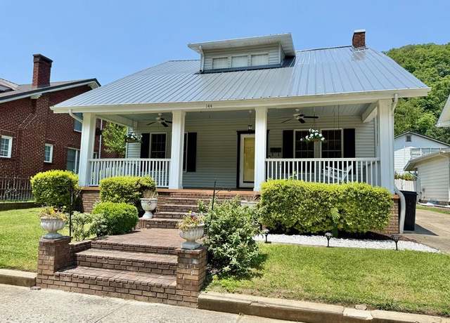 Property at 144 Myra Barnes Ave, Pikeville, KY 41501, 3 beds, 2 baths