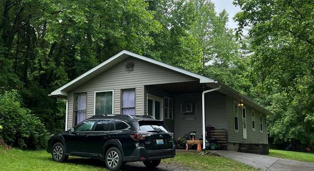 Photo of 121 Old River Rd, Louisa, KY 41230