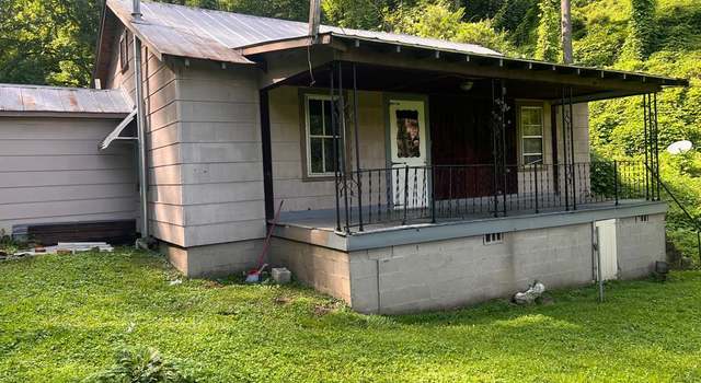 Photo of 69 Crisp Ln, Martin, KY 41649