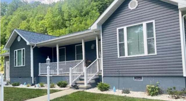 Photo of 311 Saint Johns Trl, Hazard, KY 41701