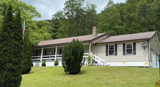 Photo of 6112 Ky. Rt. 302, Van Lear, KY 41240