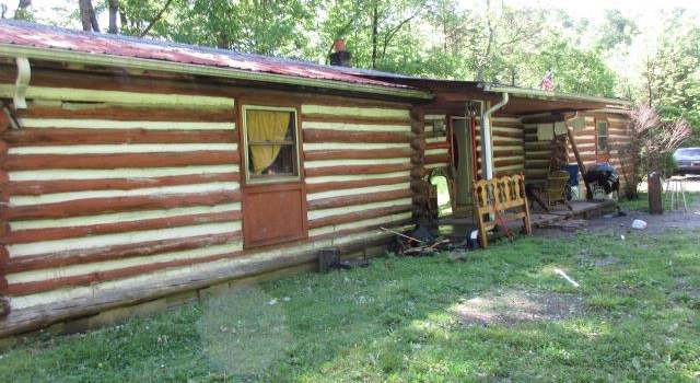 Photo of 626 Daniels Branch Rd, Sitka, KY 41255