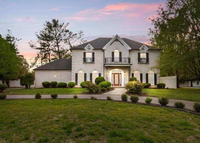 Property at 2501 Riverrun Cv, Owensboro, KY 42303, 4 beds, 3 baths