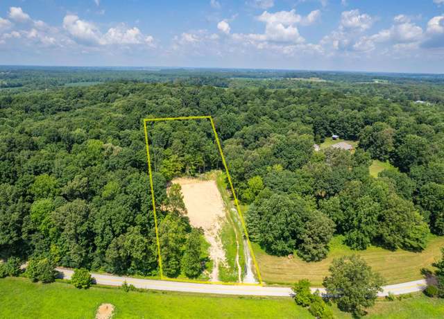 Property at 8726 Kentucky 762, Philpot, KY 42366