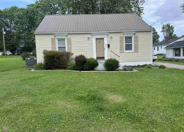 Property at 809 N Broad St, Beaver Dam, KY 42320, 3 beds, 2.5 baths
