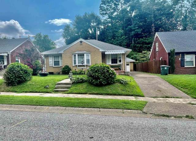 Property at 1926 Oak Ave, Owensboro, KY 42303, 3 beds, 1 bath