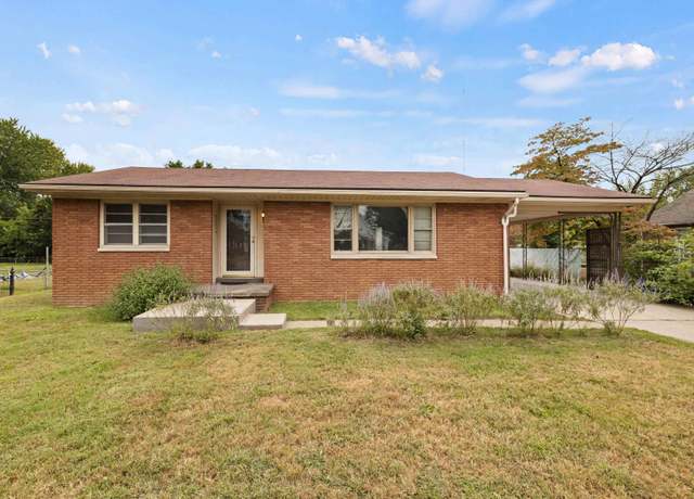 Property at 2412 N Elm St, Henderson, KY 42420, 4 beds, 2 baths