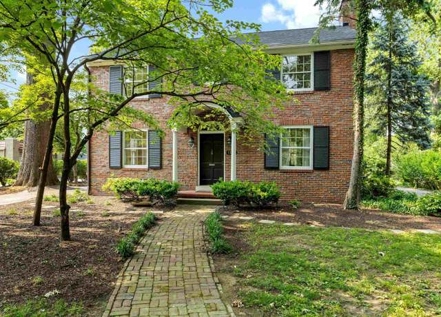 Property at 1127 Griffith Ave, Owensboro, KY 42301, 4 beds, 2.5 baths