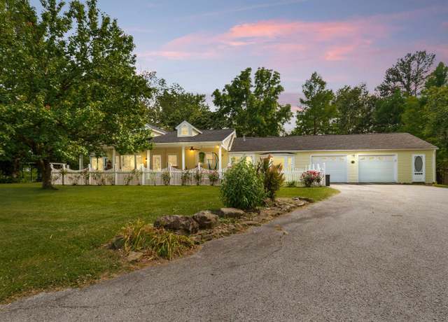 Property at 2611 Burton Rd, Utica, KY 42376, 3 beds, 2.5 baths