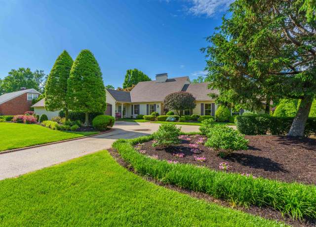 Property at 2057 Bittel Rd, Owensboro, KY 42301, 5 beds, 6.5 baths