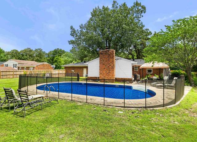 Property at 3505 Oaklane Dr, Philpot, KY 42366, 3 beds, 2 baths