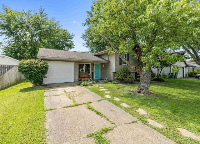 Property at 3212 Saratoga Dr, Evansville, IN 47715, 3 beds, 1.5 baths