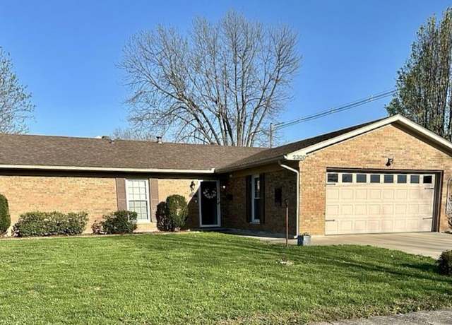 Property at 2300 Count Turf Dr, Owensboro, KY 42301, 3 beds, 2 baths