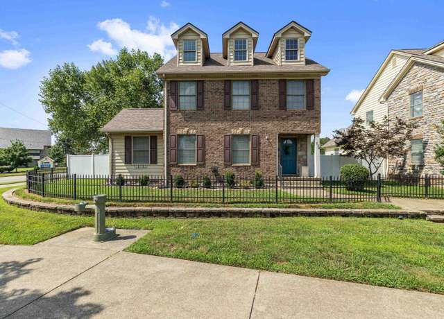 Property at 732 Crittenden St, Owensboro, KY 42303, 3 beds, 2.5 baths