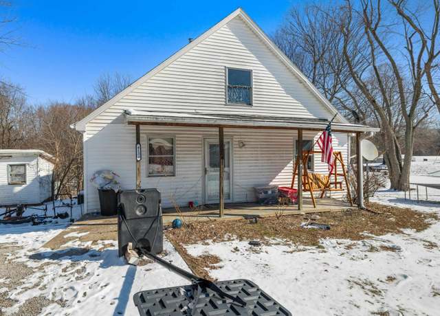 Property at 4133 State Route 764, Utica, KY 42376, 2 beds, 1 bath