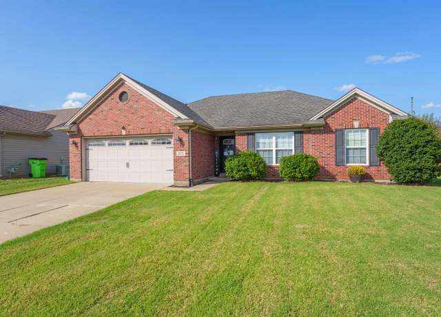 Property at 422 Camden Cir, Owensboro, KY 42301, 3 beds, 2 baths