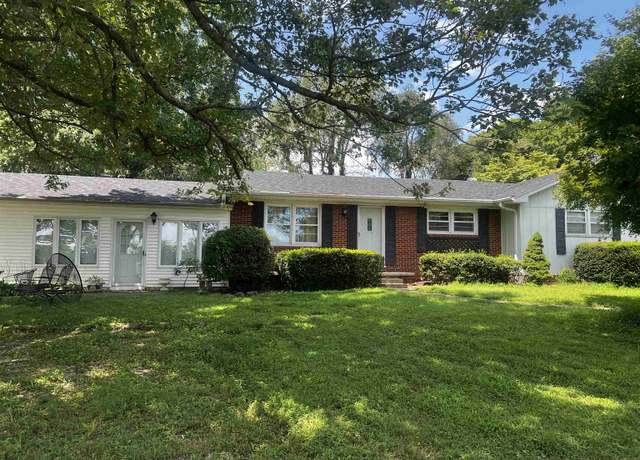 Property at 4131 Thruston Dermont Rd, Owensboro, KY 42303, 3 beds, 2 baths