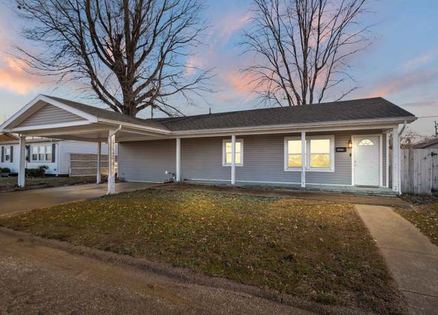 Property at 2702 W 4th St, Owensboro, KY 42301, 3 beds, 1 bath
