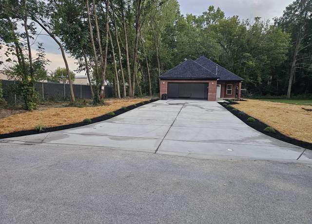 Property at 1904 Donald Dr, Louisville, KY 40216, 3 beds, 2 baths